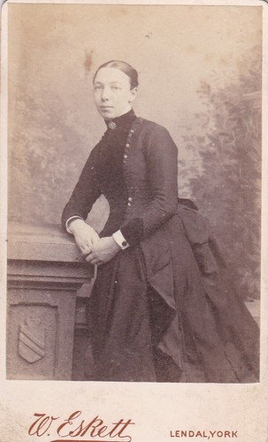 Cdv photo lady long black - photo.,